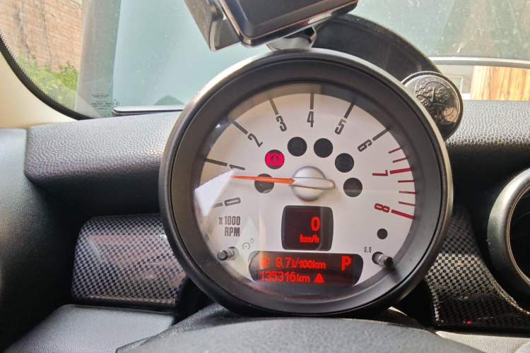 Used MINI Clubman 2012 1.6T COOPER S Fun Instrument Cluster