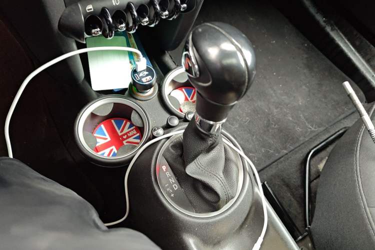 Used MINI Clubman 2012 1.6T COOPER S Fun Gear Lever