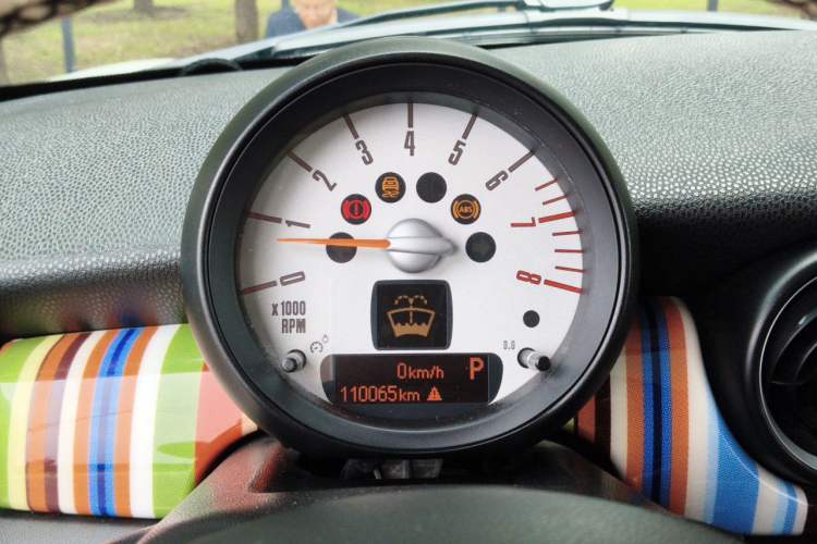 Used MINI Clubman  Instrument Cluster