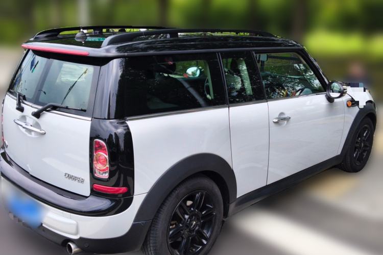 Used MINI Clubman  Rear Right 45 Deg