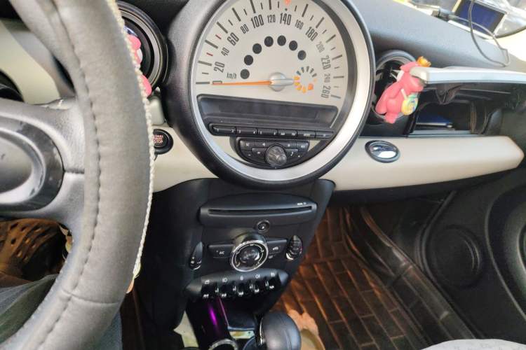 Used MINI Clubman 2012 1.6T COOPER S Fun Audio And AC Panel