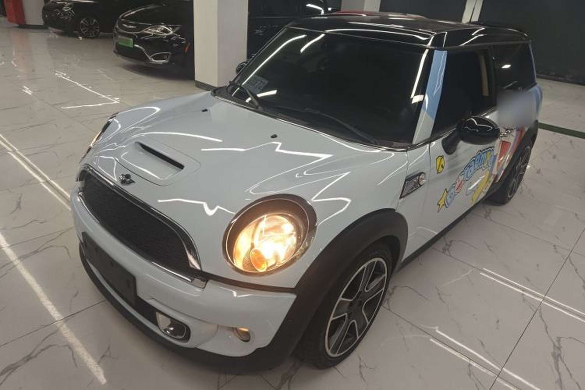Used MINI Clubman 2012 1.6T COOPER S Fun Front Left 45 Deg