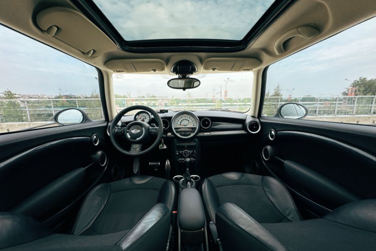 Used MINI Clubman 2012 1.6T COOPER S Fun Interior 3