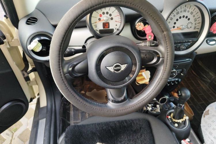 Used MINI Clubman 2012 1.6T COOPER S Fun Steering Wheel