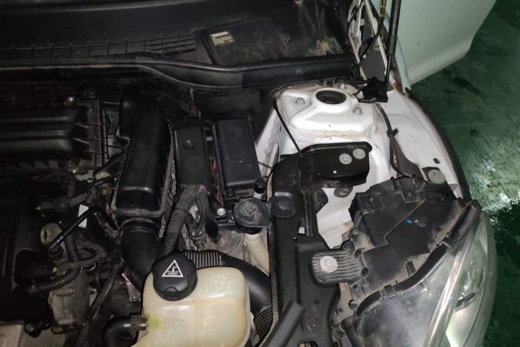 Used MINI Clubman 2013 1.6L COOPER Bond Street Engine Bay Left
