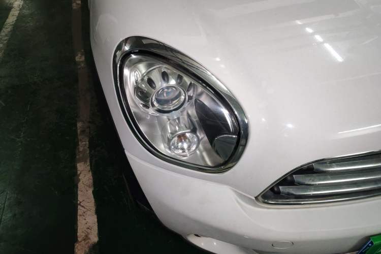 Used MINI Clubman 2013 1.6L COOPER Bond Street Right Front Headlight