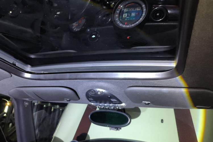 Used MINI Clubman  Headliner
