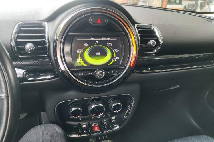 Used MINI Clubman 2016 Revised Version 1.5T COOPER Connoisseur Edition Audio And AC Panel