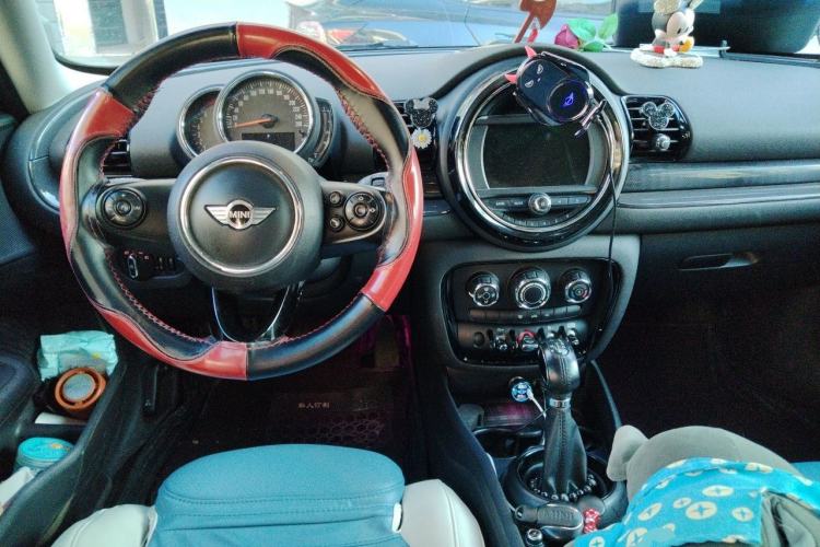 Used MINI Clubman 2016 Revised 1.5T COOPER Center Console