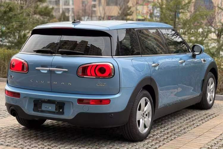 Used MINI Clubman 2016 1.5T ONE Internet Limited Edition Exterior 1