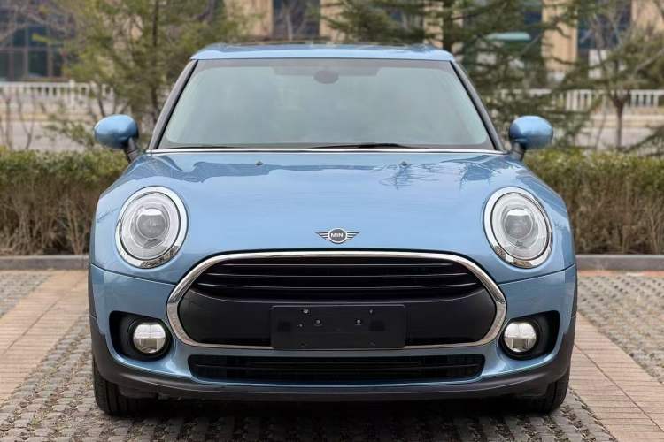 Used MINI Clubman 2016 1.5T ONE Internet Limited Edition Exterior 4