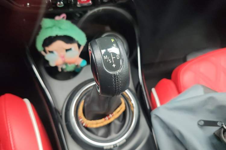 Used MINI Clubman 2016 Revised 1.5T COOPER Gear Lever