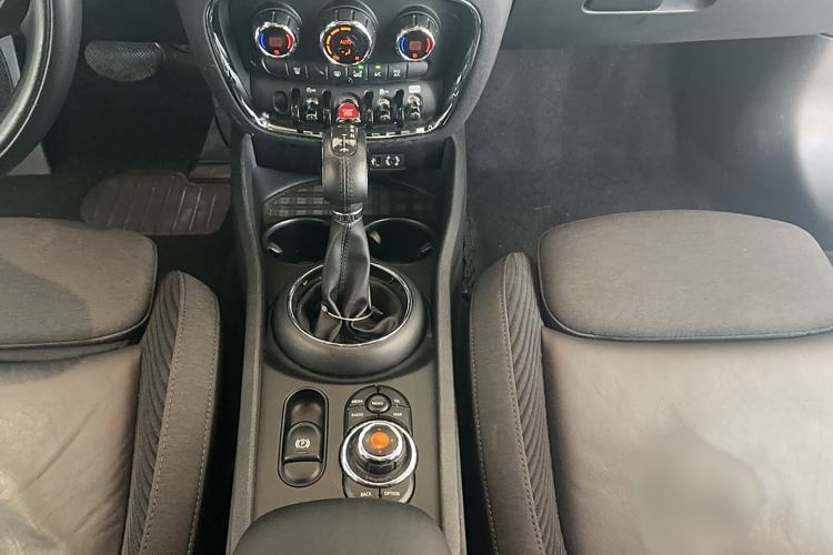 Used MINI Clubman 2016 Updated 1.5T COOPER Geek Edition Gear Lever