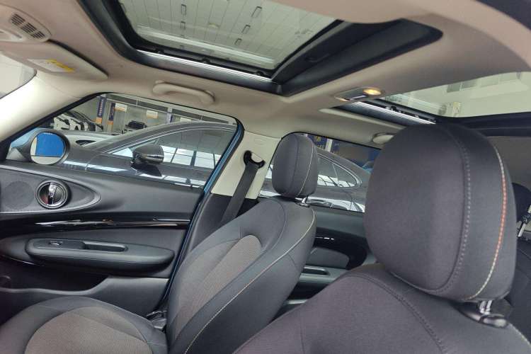 Used MINI Clubman 2016 1.5T ONE Internet Limited Edition Headliner