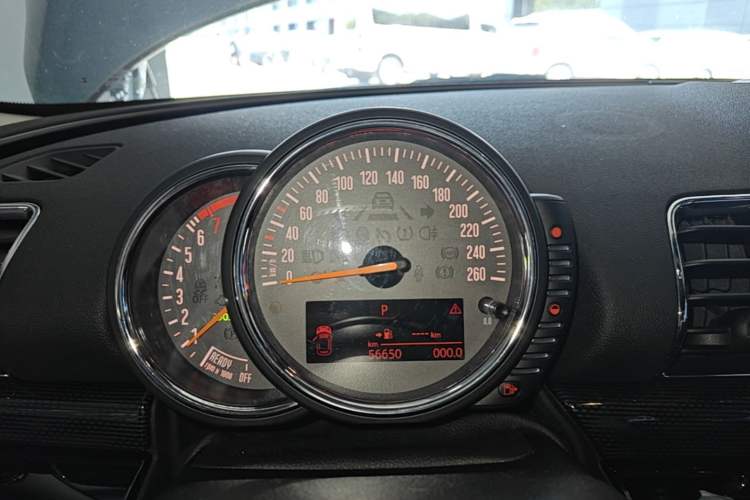 Used MINI Clubman 2016 Revised Version 1.5T COOPER Connoisseur Edition Instrument Cluster