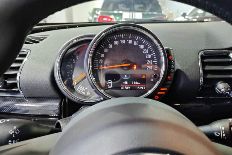 Used MINI Clubman 2016 Revised Version 1.5T COOPER Connoisseur Edition Instrument Cluster