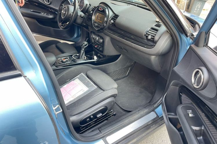 Used MINI Clubman 2016 1.5T COOPER Interior 1