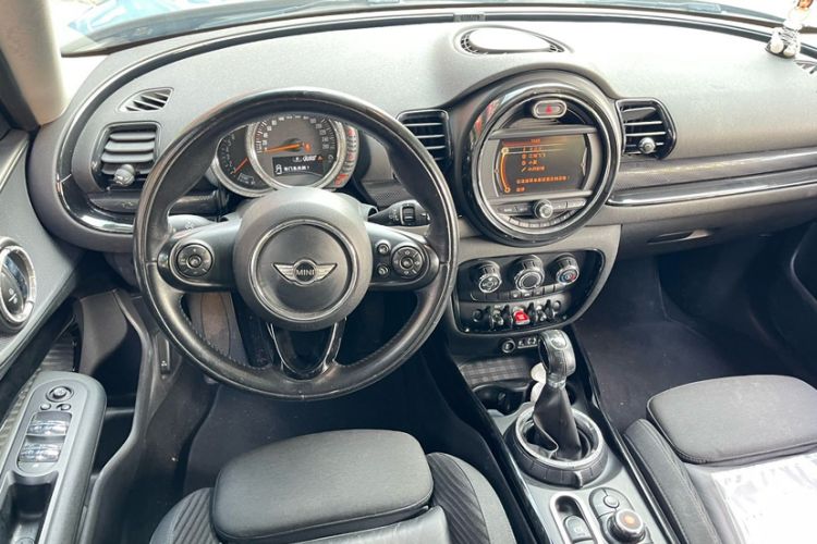Used MINI Clubman 2016 1.5T COOPER Interior 2