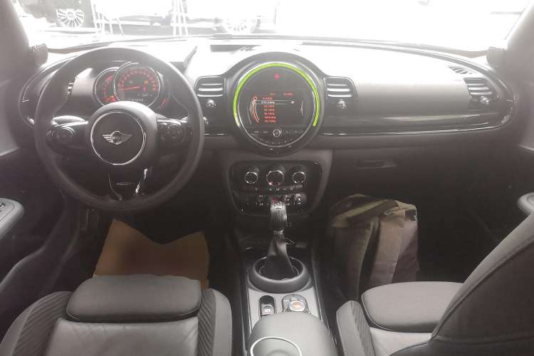 Used MINI Clubman 2016 Revised 2.0T COOPER S Interior 2