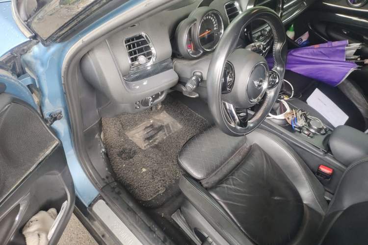 Used MINI Clubman 2016 Revised Version 2.0T COOPER S Geek Edition Interior 3