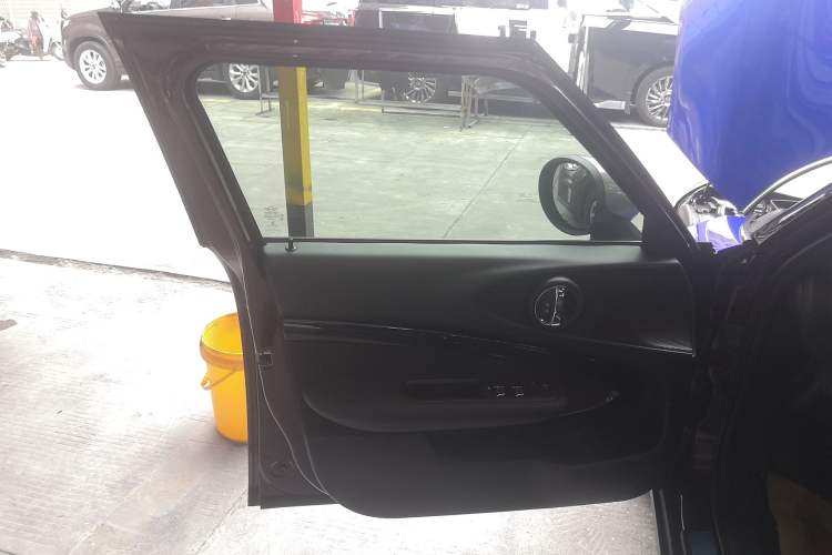 Used MINI Clubman 2016 Revised 2.0T COOPER S Interior 7