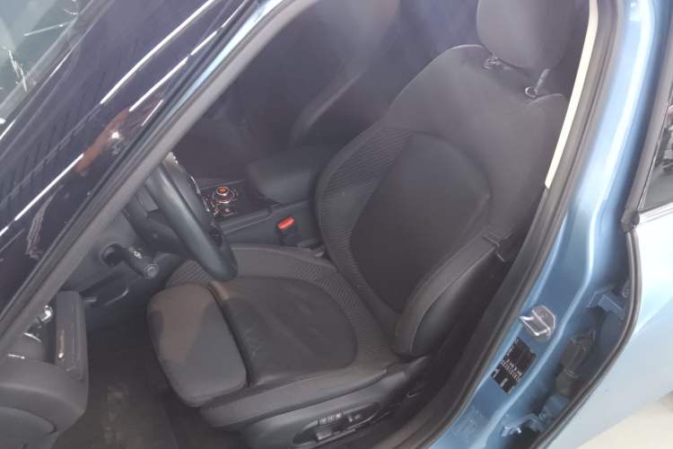 Used MINI Clubman 2016 Revised Version 1.5T COOPER Connoisseur Edition Left Front Seat