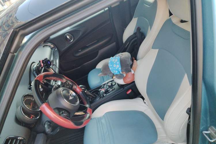Used MINI Clubman 2016 Revised 1.5T COOPER Left Front Seat
