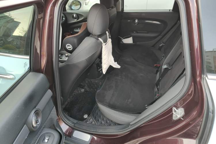 Used MINI Clubman 2016 Revised 2.0T COOPER S Left Rear Seat