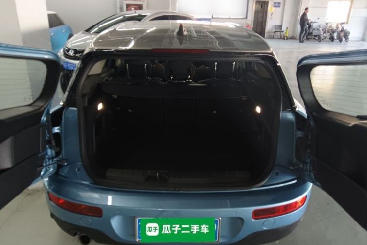 Used MINI Clubman 2016 Revised Version 1.5T COOPER Connoisseur Edition Trunk