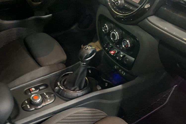 Used MINI Clubman 2016 1.5T COOPER Audio And AC Panel