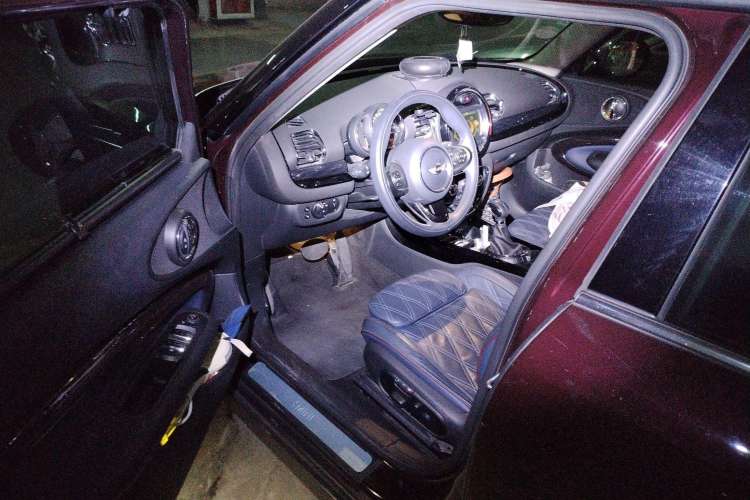 Used MINI Clubman 2016 Revised Version 1.5T COOPER Connoisseur Edition Driver Seat
