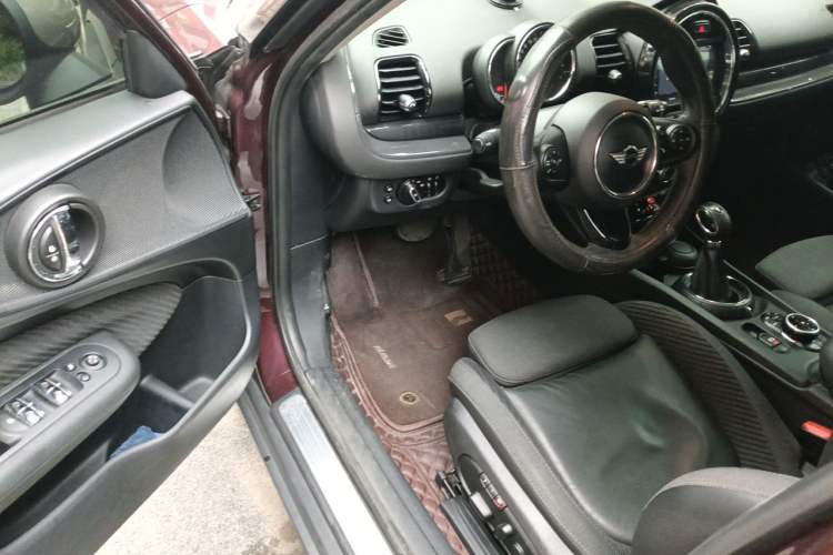 Used MINI Clubman 2016 1.5T COOPER Driver Seat