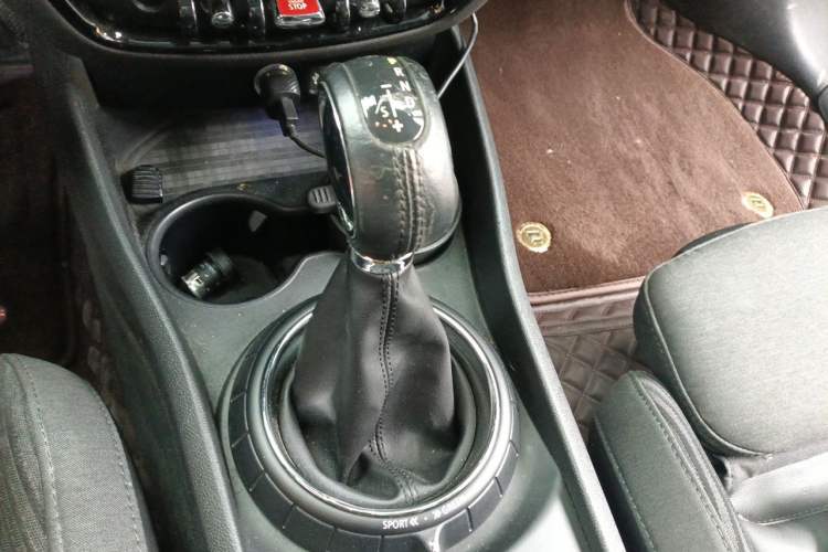 Used MINI Clubman 2016 1.5T COOPER Gear Lever