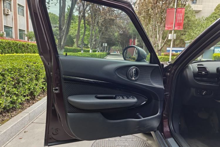 Used MINI Clubman 2016 1.5T COOPER Interior 10