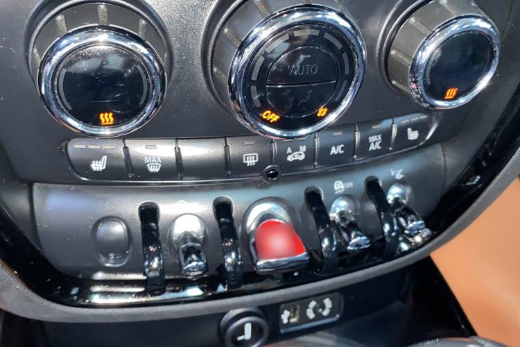 Used MINI Clubman 2016 Revised 2.0T COOPER S Interior 11