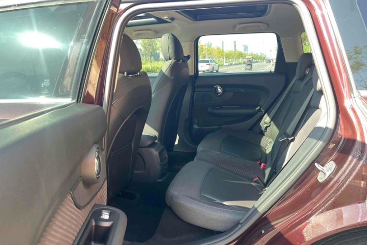 Used MINI Clubman 2016 1.5T COOPER Interior 3