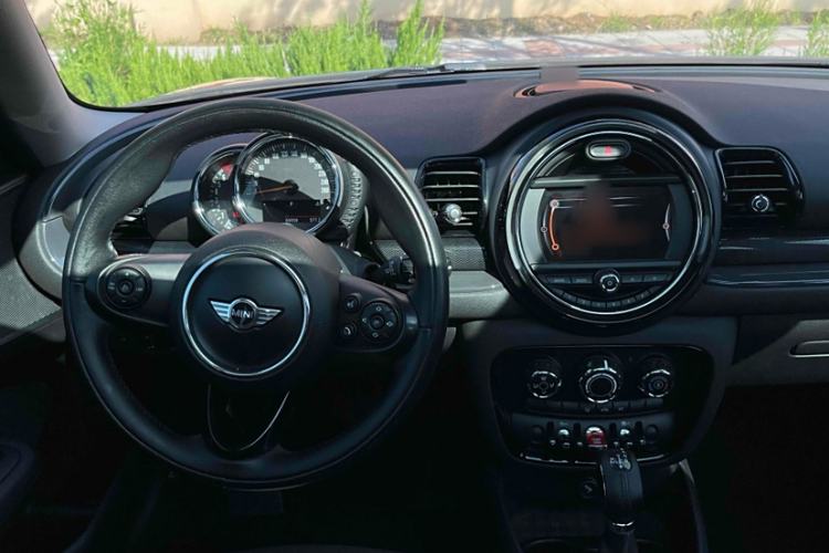 Used MINI Clubman 2016 1.5T COOPER Interior 7