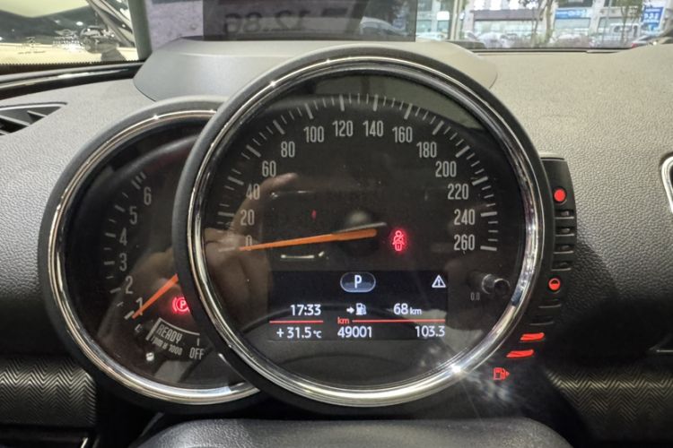 Used MINI Clubman 2016 Revised Version 2.0T COOPER S Geek Edition Odometer Close Up