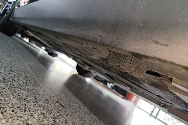 Used MINI Clubman 2016 Revised 1.5T COOPER Right Side Sill