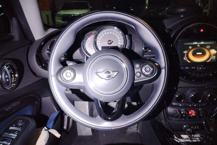 Used MINI Clubman 2016 Revised Version 1.5T COOPER Connoisseur Edition Steering Wheel