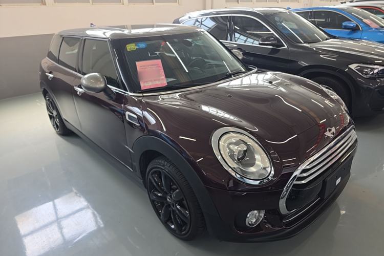 Used MINI Clubman 2016 Revised Version 1.5T COOPER Connoisseur Edition Front Right 45 Deg
