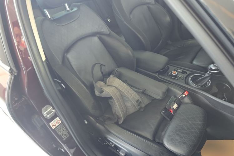 Used MINI Clubman 2016 Revised Version 1.5T COOPER Connoisseur Edition Right Front Seat