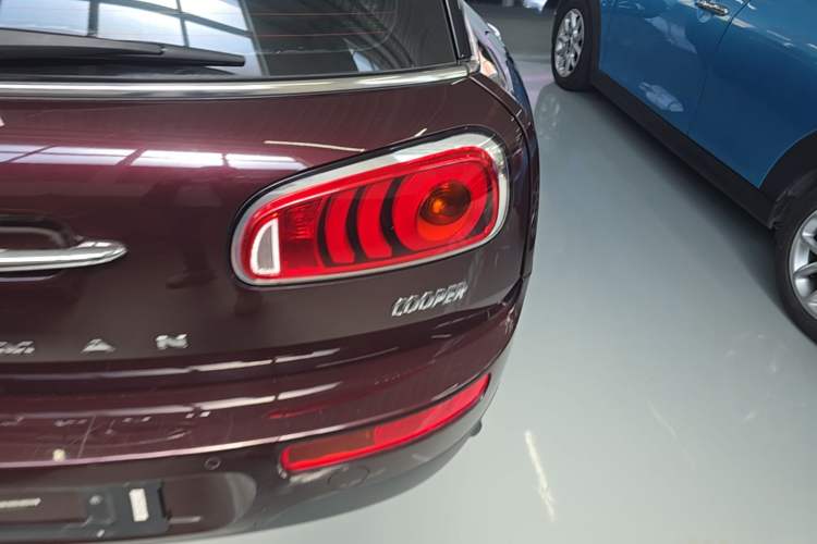 Used MINI Clubman 2016 Revised Version 1.5T COOPER Connoisseur Edition Right Rear Taillight