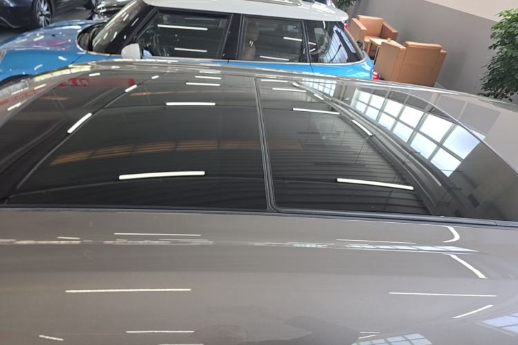 Used MINI Clubman 2016 Revised Version 1.5T COOPER Connoisseur Edition Roof
