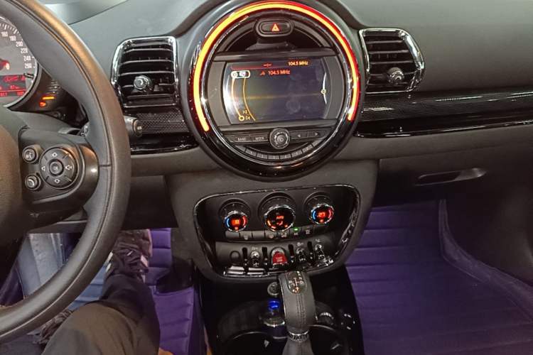 Used MINI Clubman 2016 Updated 1.5T COOPER Geek Edition Audio And AC Panel