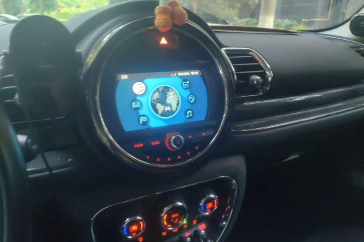 Used MINI Clubman 2016 1.5T COOPER Geek Edition Audio And AC Panel