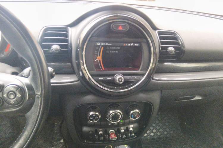 Used MINI Clubman 2016 Revised 1.5T COOPER Audio And AC Panel