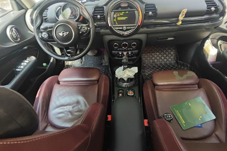 Used MINI Clubman 2016 Revised 2.0T COOPER S Center Console