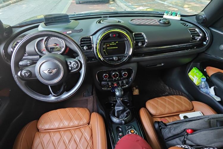 Used MINI Clubman 2016 Updated 1.5T COOPER Geek Edition Center Console