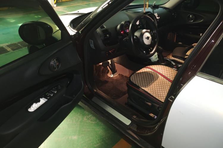 Used MINI Clubman 2016 1.5T ONE Internet Limited Edition Driver Seat